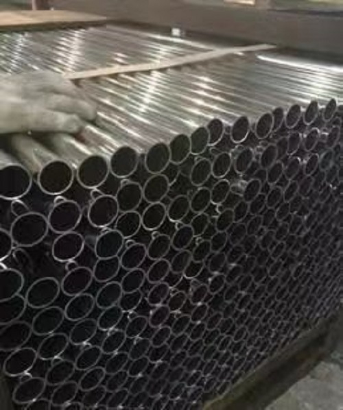 Qual è la funzione del tubo di alluminio?